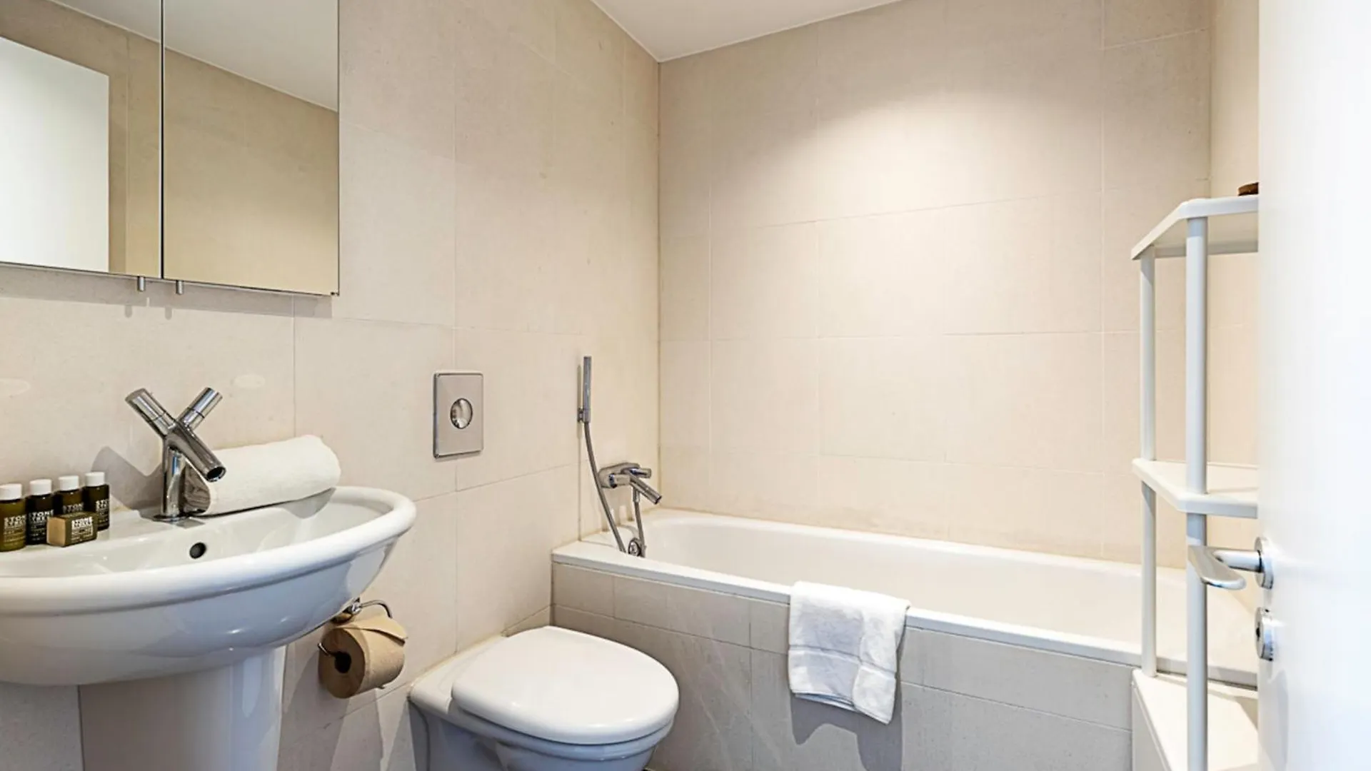 Apartment Comfortable Modern Flat In Shoreditch London United Kingdom