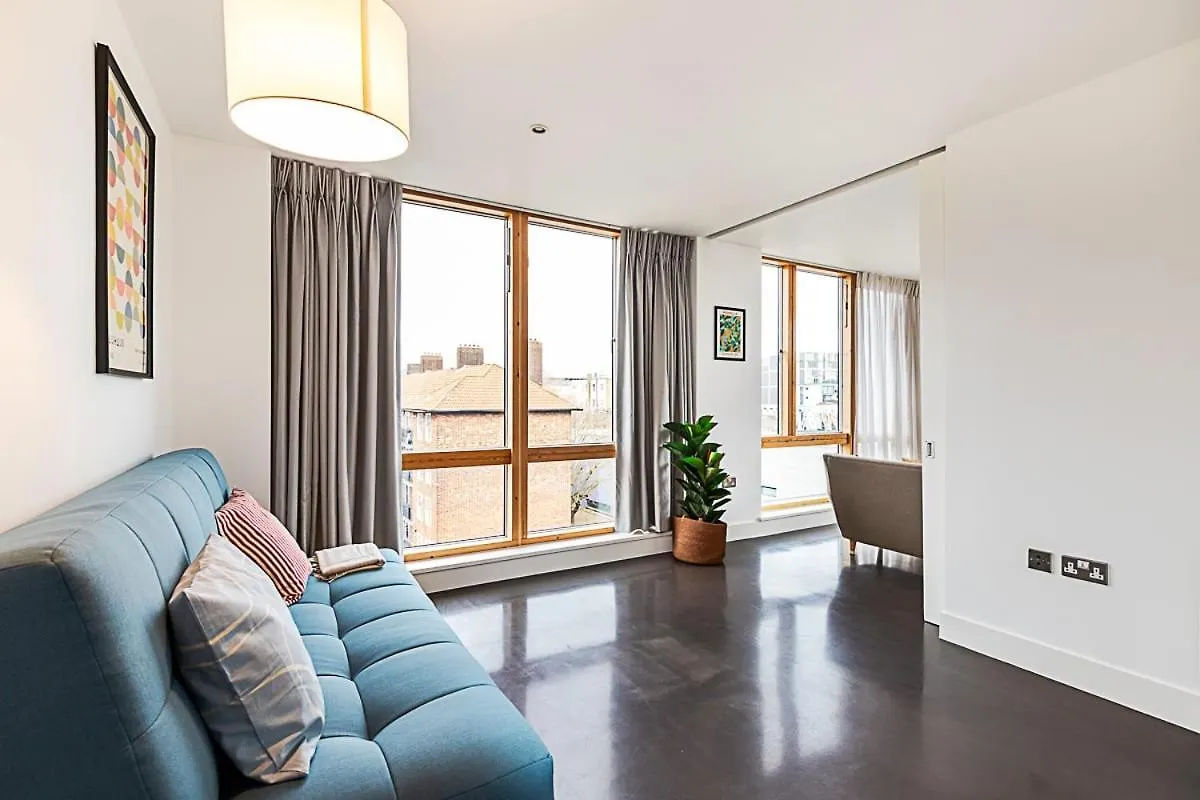 Comfortable Modern Flat In Shoreditch London